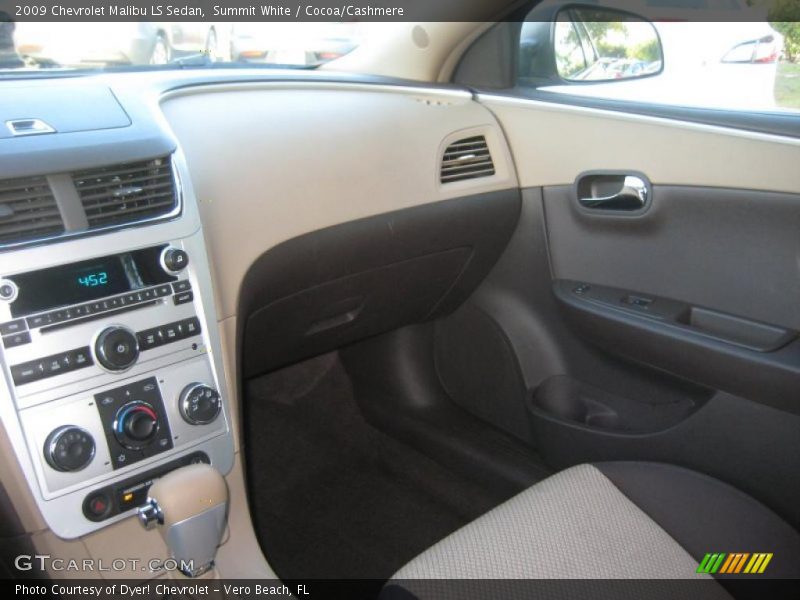 Summit White / Cocoa/Cashmere 2009 Chevrolet Malibu LS Sedan