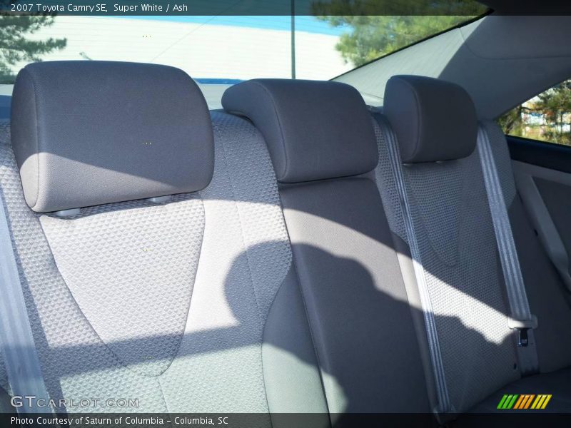 Super White / Ash 2007 Toyota Camry SE