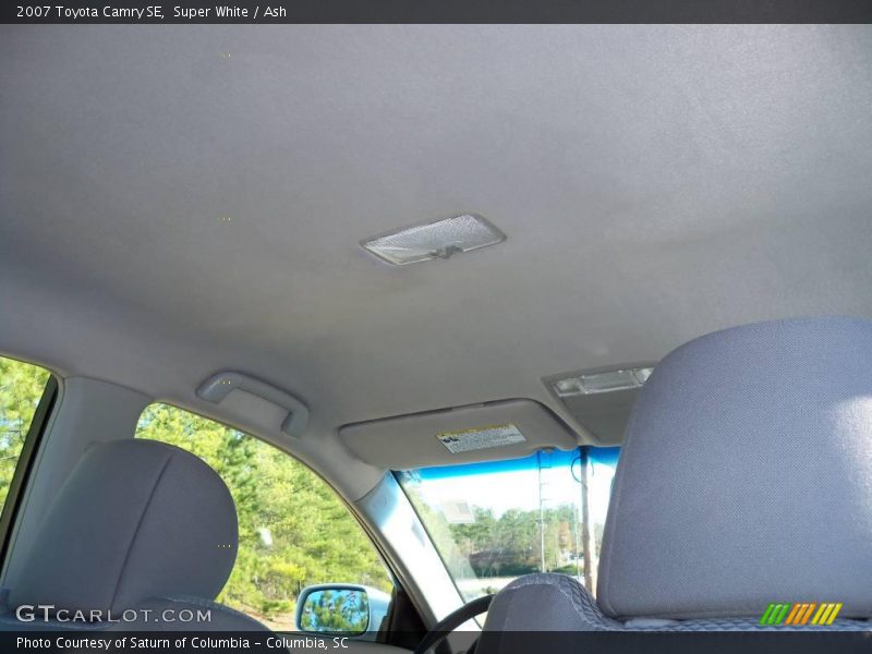 Super White / Ash 2007 Toyota Camry SE