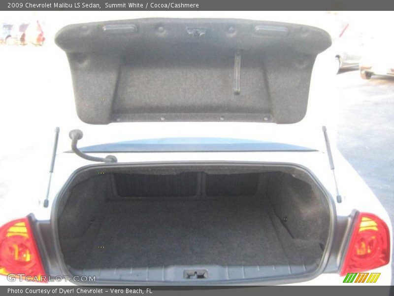 Summit White / Cocoa/Cashmere 2009 Chevrolet Malibu LS Sedan