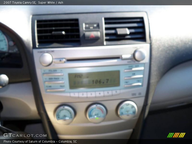 Super White / Ash 2007 Toyota Camry SE