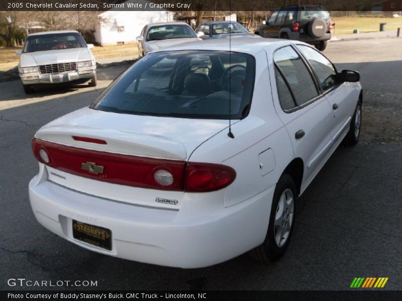 Summit White / Graphite Gray 2005 Chevrolet Cavalier Sedan