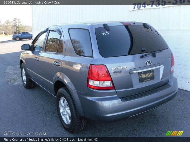 Alpine Gray / Gray 2006 Kia Sorento LX