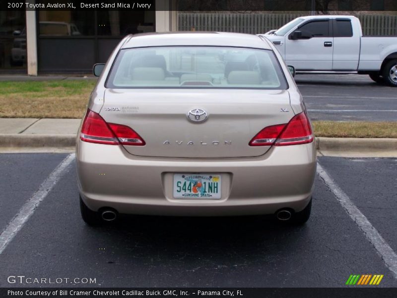Desert Sand Mica / Ivory 2007 Toyota Avalon XL