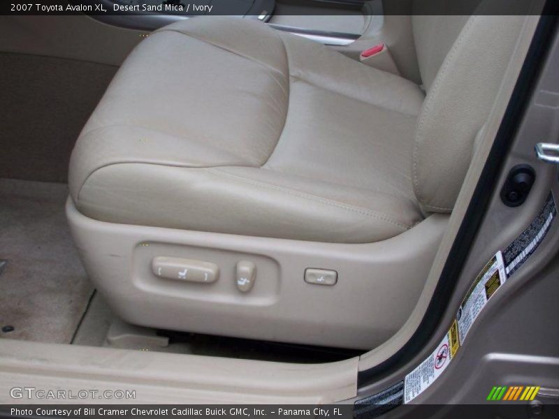 Desert Sand Mica / Ivory 2007 Toyota Avalon XL