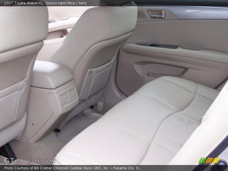 Desert Sand Mica / Ivory 2007 Toyota Avalon XL