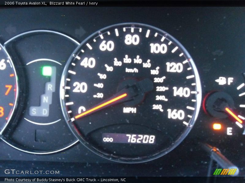 Blizzard White Pearl / Ivory 2006 Toyota Avalon XL