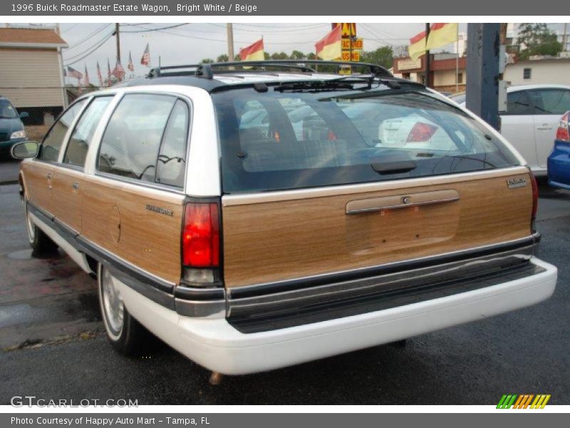 Bright White / Beige 1996 Buick Roadmaster Estate Wagon