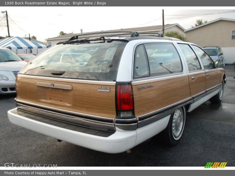 Bright White / Beige 1996 Buick Roadmaster Estate Wagon