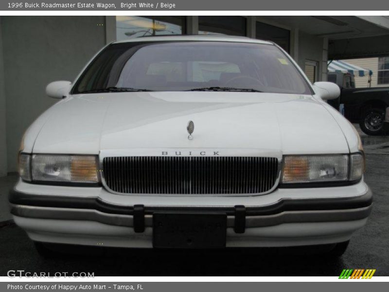 Bright White / Beige 1996 Buick Roadmaster Estate Wagon