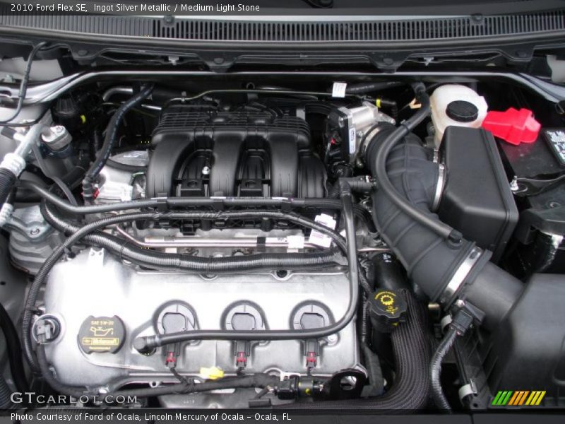 Ingot Silver Metallic / Medium Light Stone 2010 Ford Flex SE