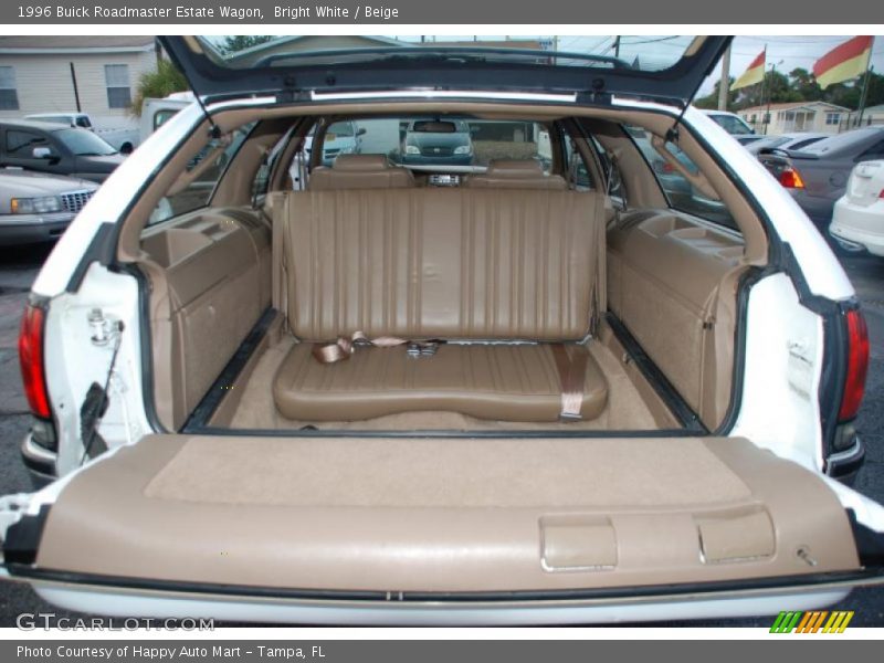 Bright White / Beige 1996 Buick Roadmaster Estate Wagon