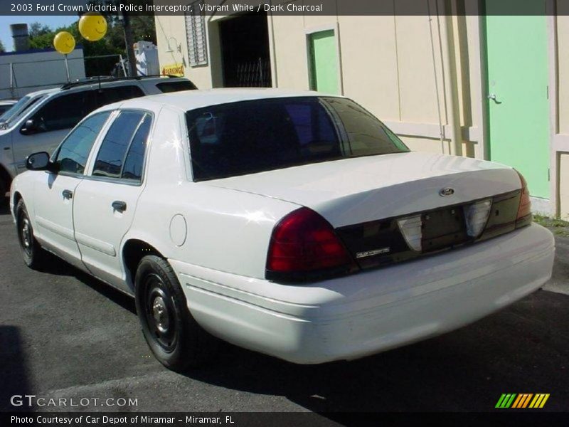 Vibrant White / Dark Charcoal 2003 Ford Crown Victoria Police Interceptor