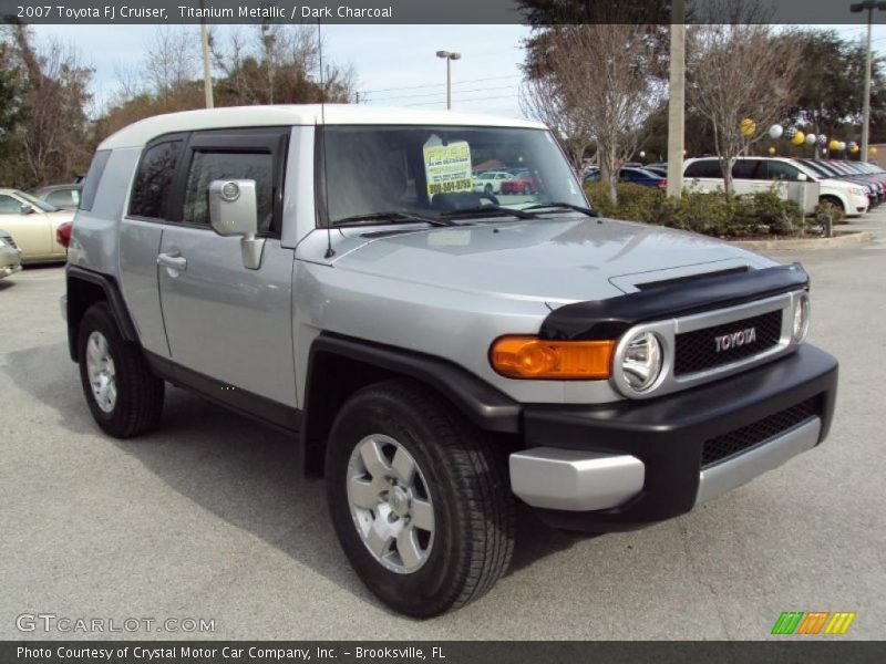 Titanium Metallic / Dark Charcoal 2007 Toyota FJ Cruiser