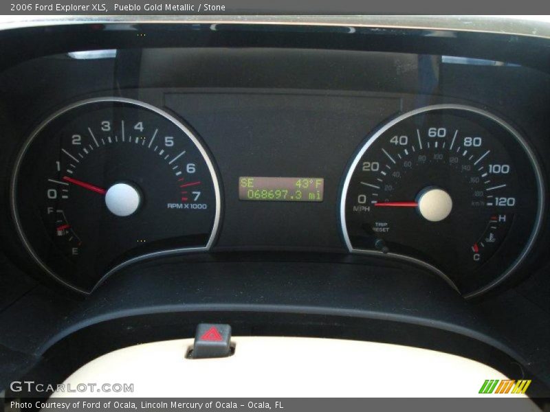 Pueblo Gold Metallic / Stone 2006 Ford Explorer XLS