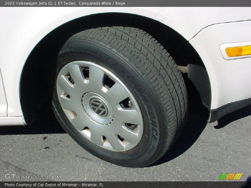 Campanella White / Beige 2003 Volkswagen Jetta GL 1.8T Sedan