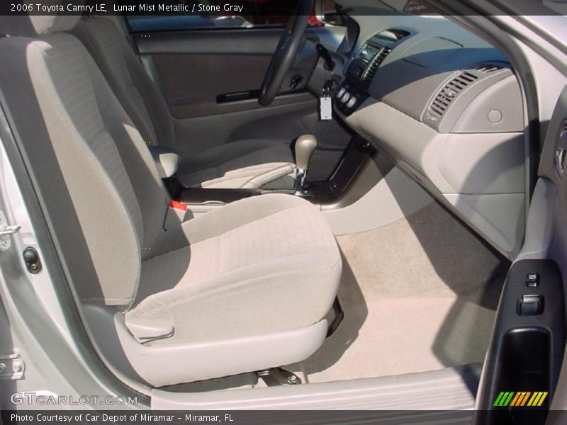 Lunar Mist Metallic / Stone Gray 2006 Toyota Camry LE