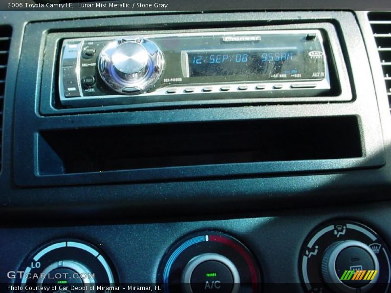 Lunar Mist Metallic / Stone Gray 2006 Toyota Camry LE