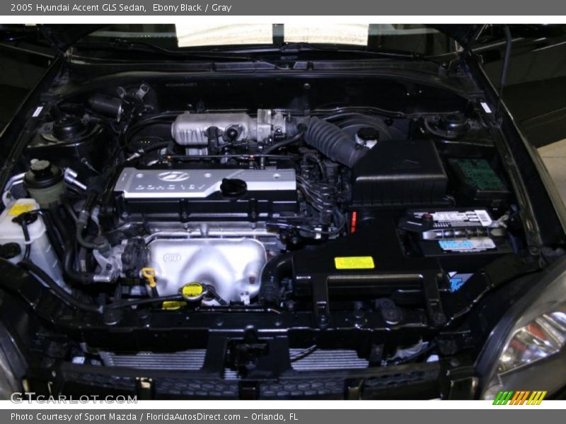 Ebony Black / Gray 2005 Hyundai Accent GLS Sedan