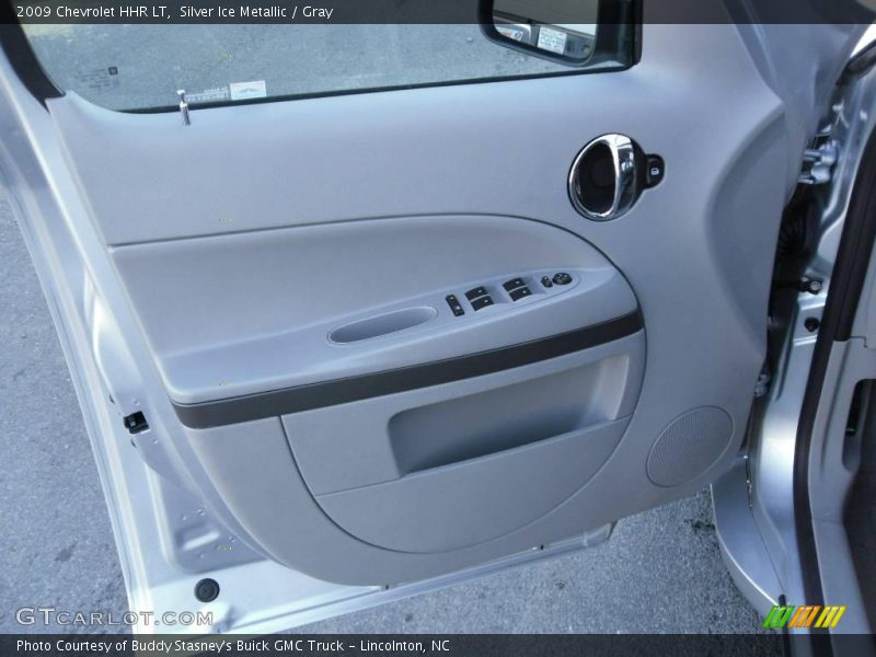 Silver Ice Metallic / Gray 2009 Chevrolet HHR LT