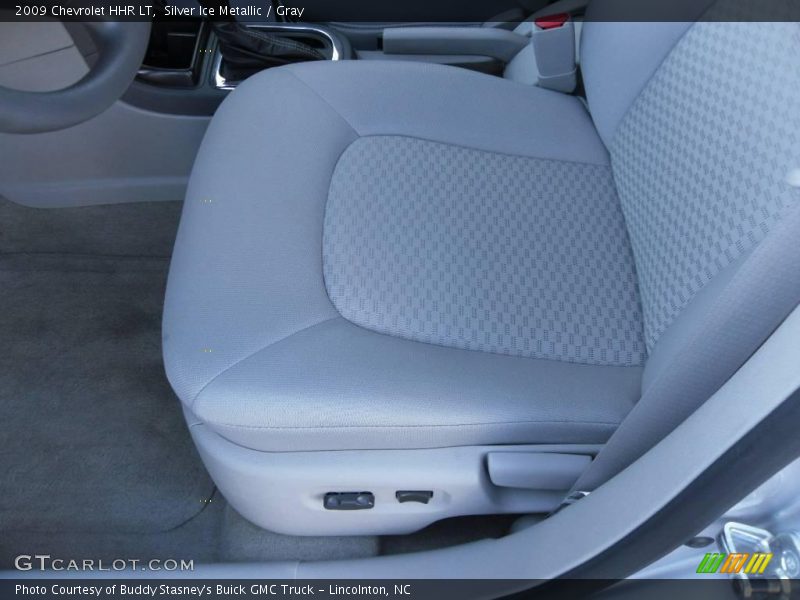 Silver Ice Metallic / Gray 2009 Chevrolet HHR LT