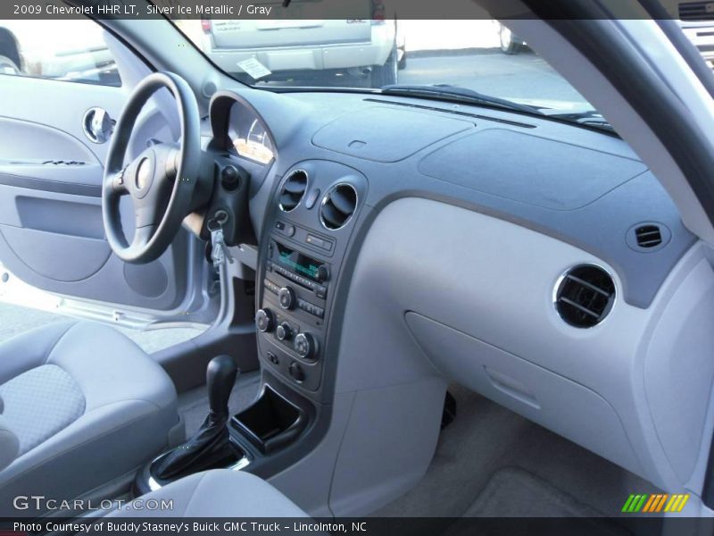 Silver Ice Metallic / Gray 2009 Chevrolet HHR LT