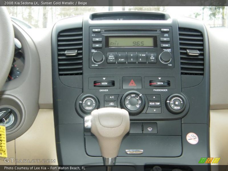 Sunset Gold Metallic / Beige 2008 Kia Sedona LX