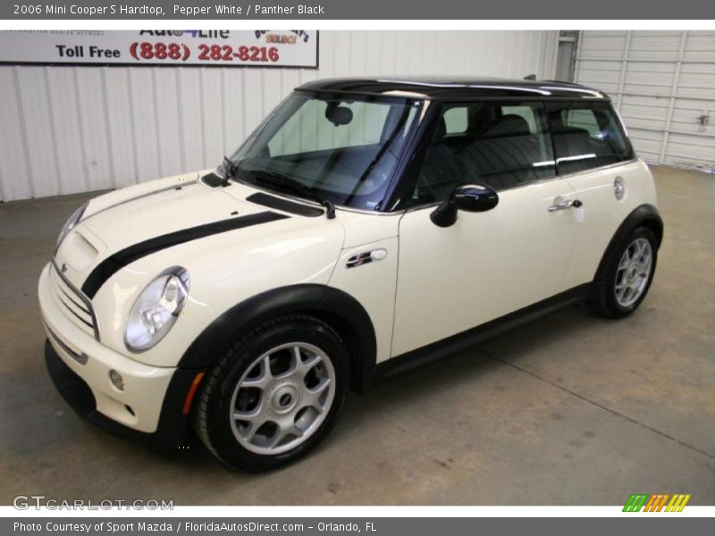 Pepper White / Panther Black 2006 Mini Cooper S Hardtop