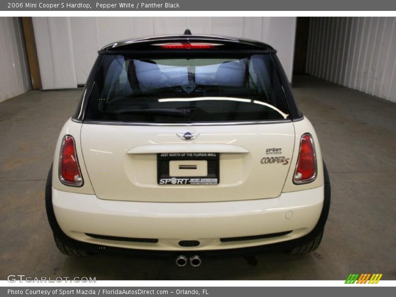 Pepper White / Panther Black 2006 Mini Cooper S Hardtop