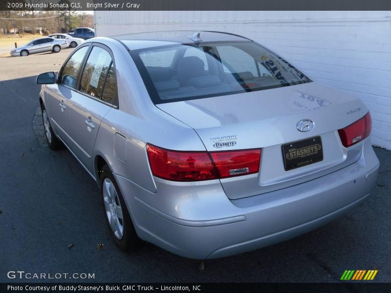 Bright Silver / Gray 2009 Hyundai Sonata GLS