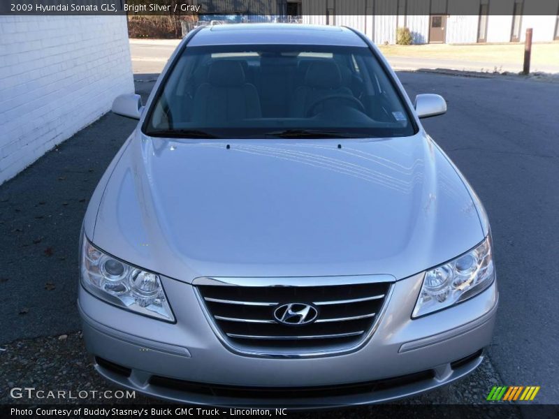 Bright Silver / Gray 2009 Hyundai Sonata GLS