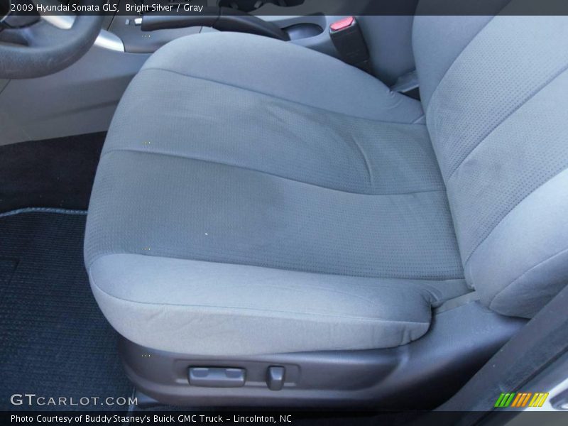 Bright Silver / Gray 2009 Hyundai Sonata GLS