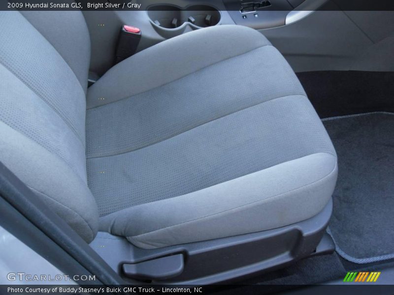 Bright Silver / Gray 2009 Hyundai Sonata GLS
