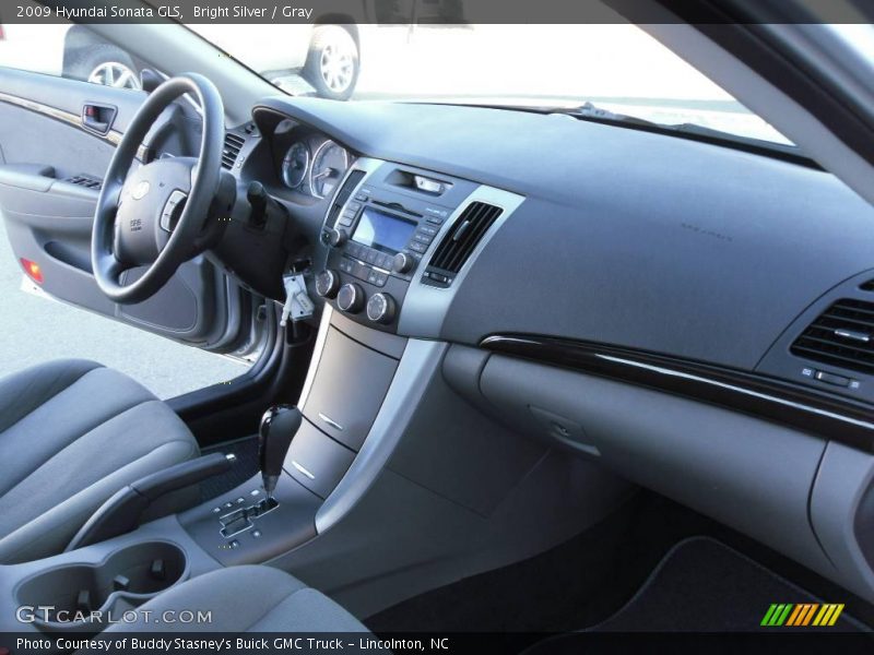 Bright Silver / Gray 2009 Hyundai Sonata GLS