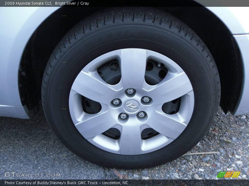 Bright Silver / Gray 2009 Hyundai Sonata GLS