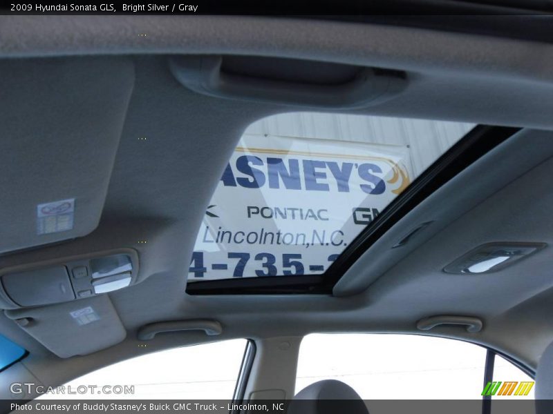 Bright Silver / Gray 2009 Hyundai Sonata GLS