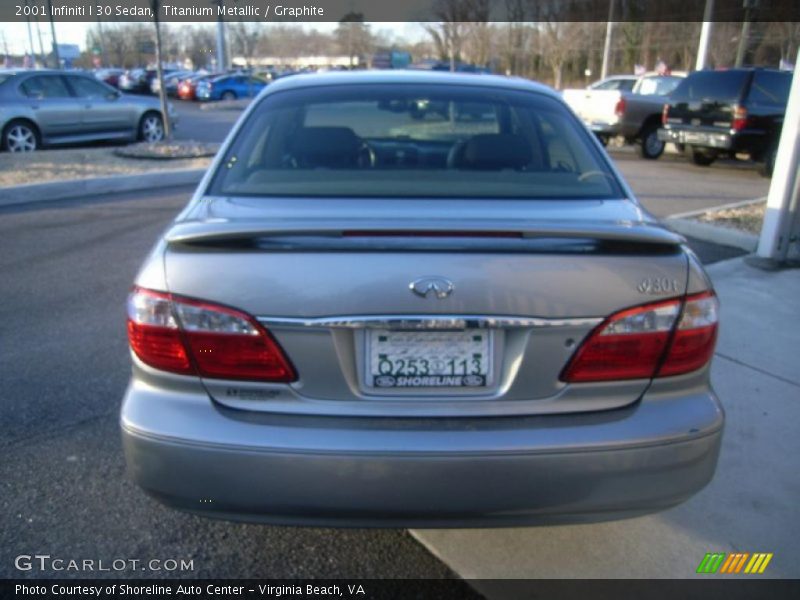 Titanium Metallic / Graphite 2001 Infiniti I 30 Sedan