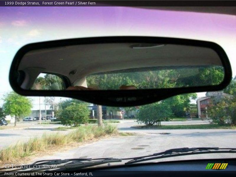 Forest Green Pearl / Silver Fern 1999 Dodge Stratus