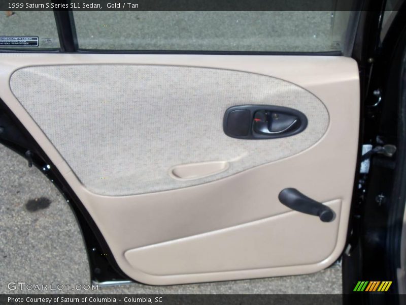 Gold / Tan 1999 Saturn S Series SL1 Sedan