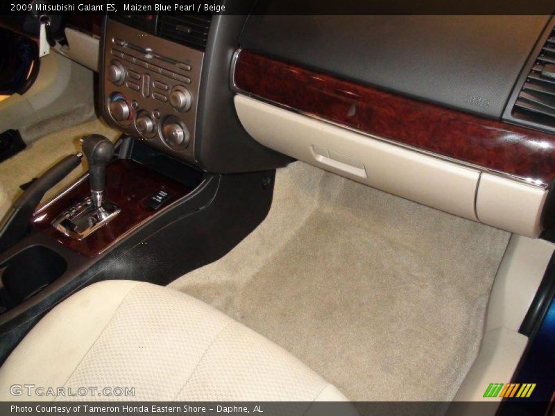 Maizen Blue Pearl / Beige 2009 Mitsubishi Galant ES