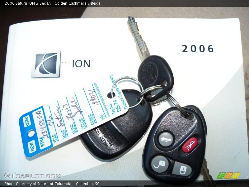Golden Cashmere / Beige 2006 Saturn ION 3 Sedan