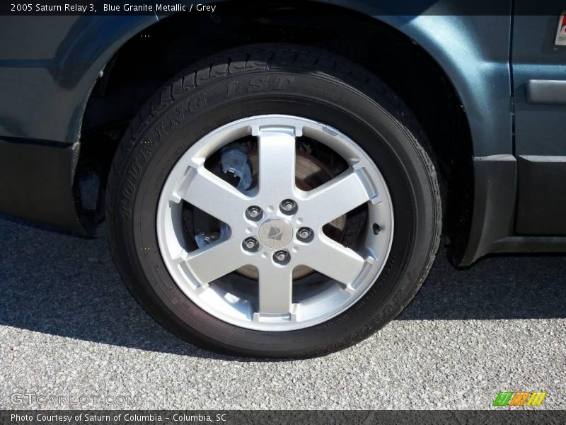 Blue Granite Metallic / Grey 2005 Saturn Relay 3