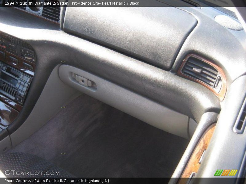 Providence Gray Pearl Metallic / Black 1994 Mitsubishi Diamante LS Sedan