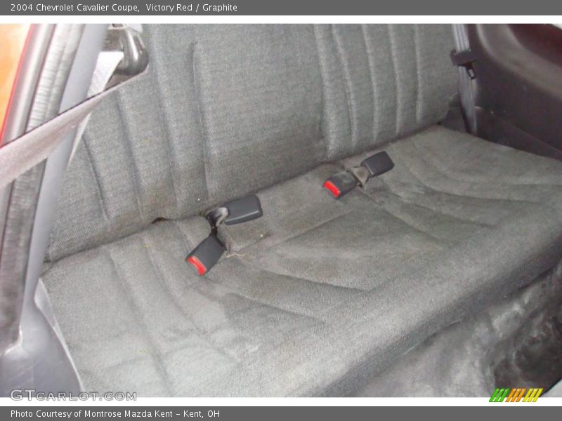 Victory Red / Graphite 2004 Chevrolet Cavalier Coupe