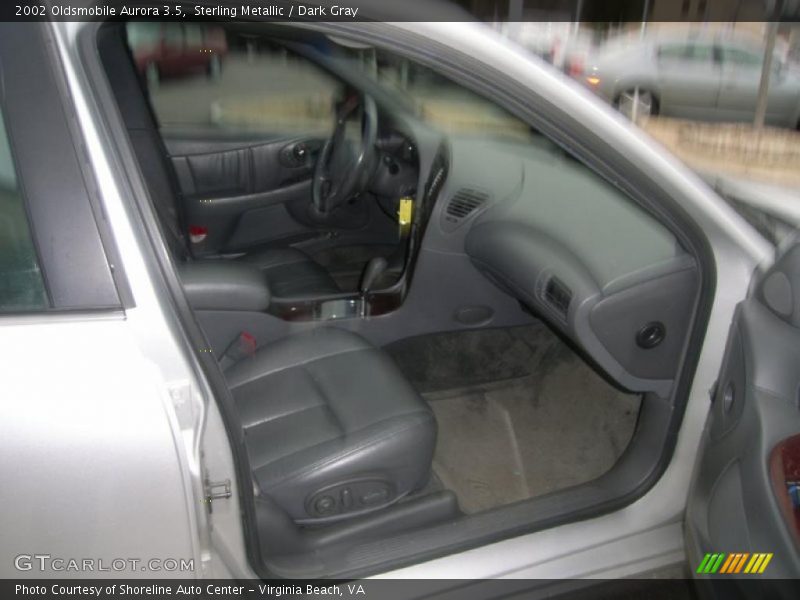 Sterling Metallic / Dark Gray 2002 Oldsmobile Aurora 3.5