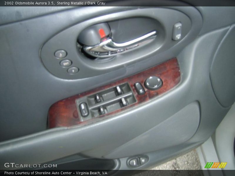 Sterling Metallic / Dark Gray 2002 Oldsmobile Aurora 3.5