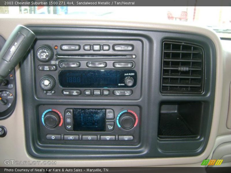 Sandalwood Metallic / Tan/Neutral 2003 Chevrolet Suburban 1500 Z71 4x4