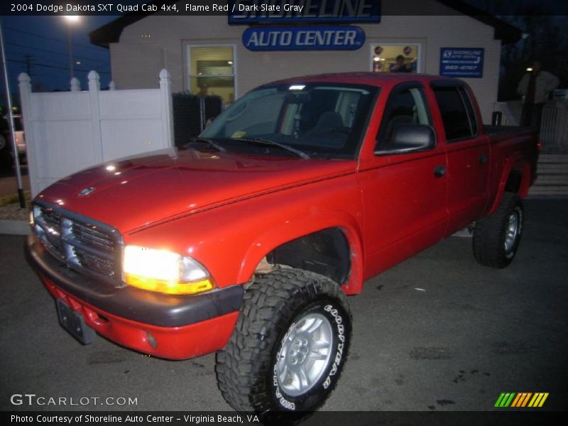 Flame Red / Dark Slate Gray 2004 Dodge Dakota SXT Quad Cab 4x4