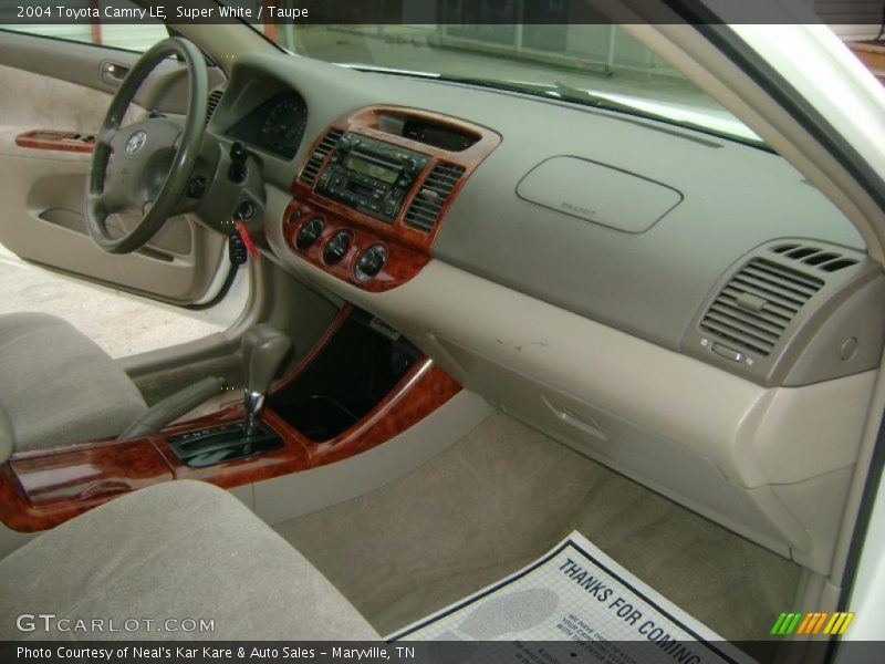 Super White / Taupe 2004 Toyota Camry LE