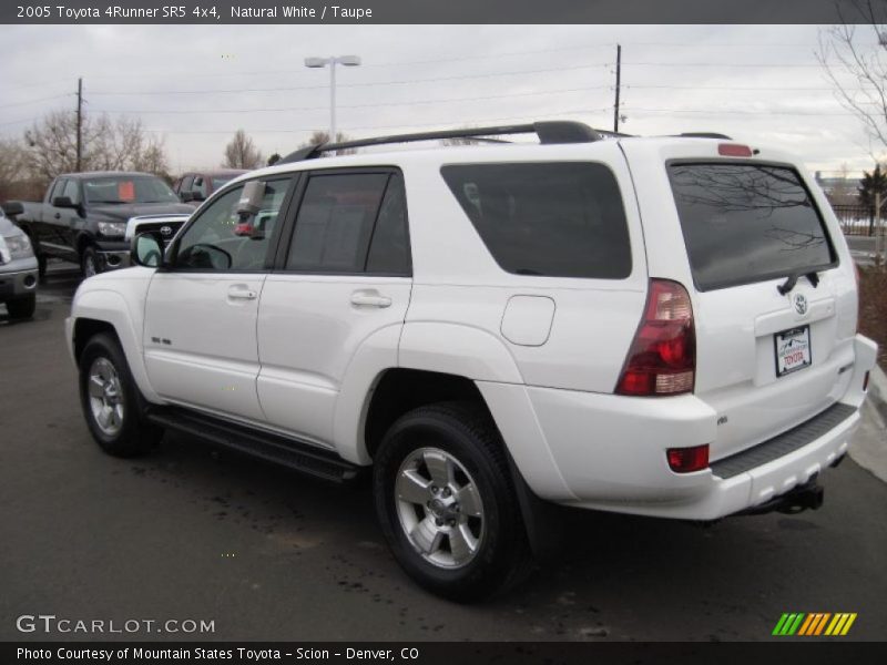 Natural White / Taupe 2005 Toyota 4Runner SR5 4x4